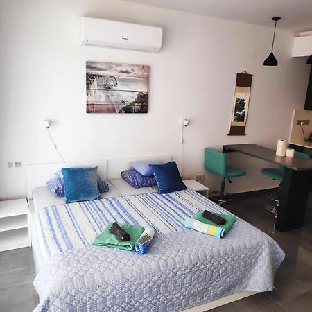 Relax&Dream Apartment Long Beach Agios Georgios  Ngoại thất bức ảnh